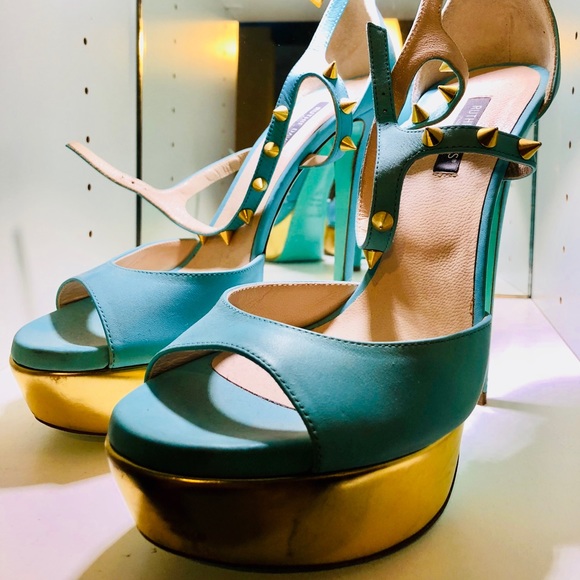 Authentic Ruthie Davis Jupiter Pumps - Picture 4 of 8